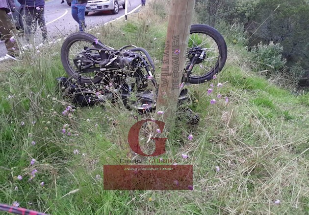 Muere un motociclista en choque con otros dos vehículos en Tlaxco