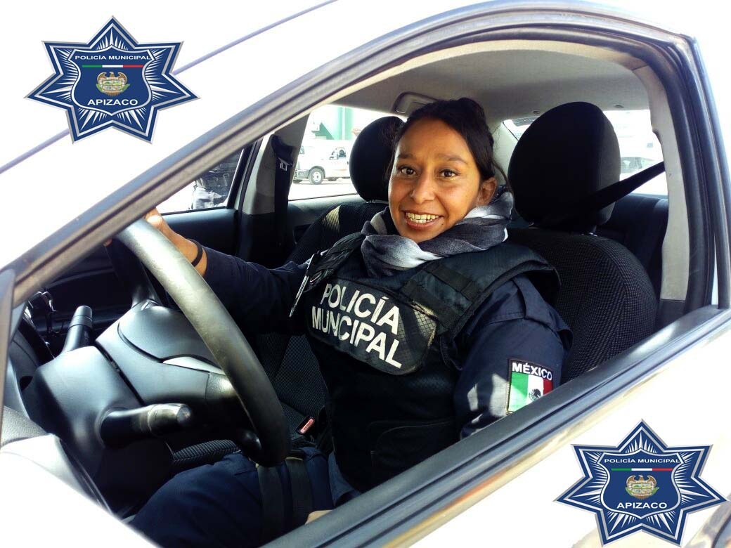 "Mayela" una mujer que patrulla las calles en Apizaco