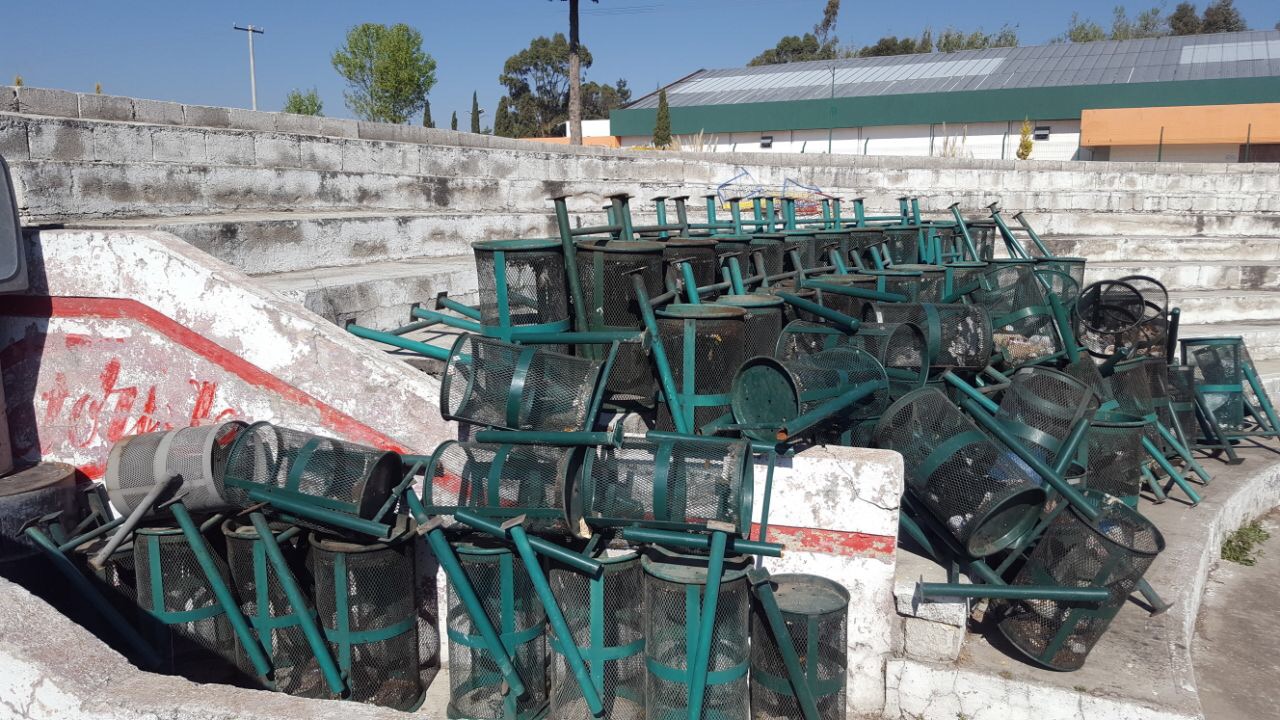 Retiran de las calles de Apizaco más de 160 botes de basura
