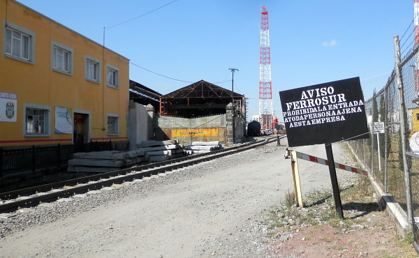 Asaltaban el tren y le prenden fuego en Apizaco