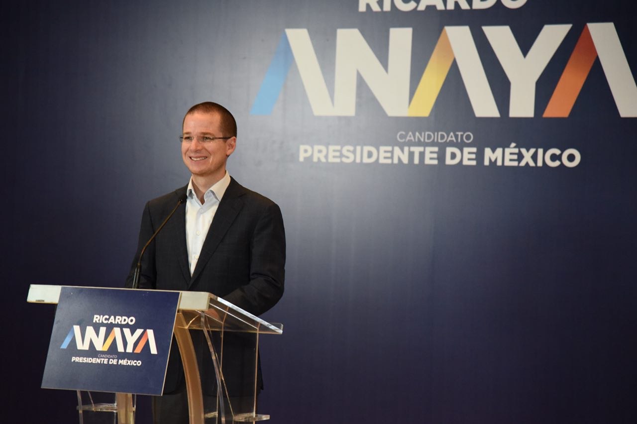 La mejor política social es la salarial, confirma Ricardo Anaya