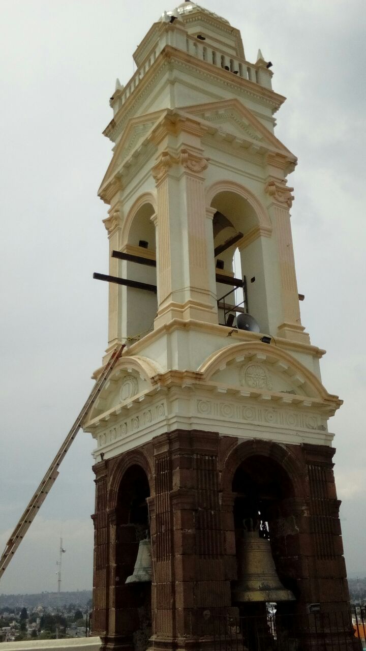 Ejecutan acciones para preservar la torre del templo de Zacatelco