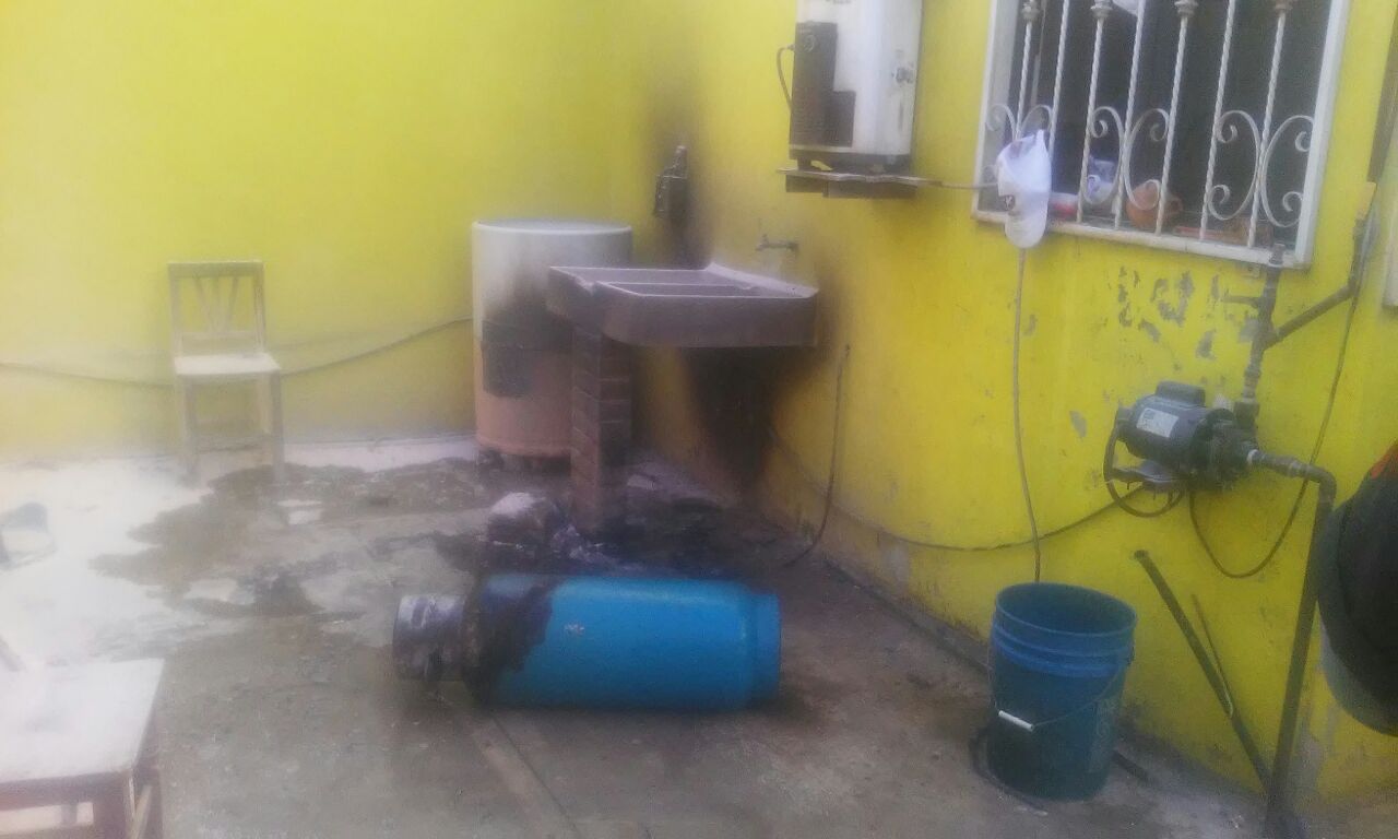 Atiende PC flamazo por acumulación de gas en Yauhquemehcan