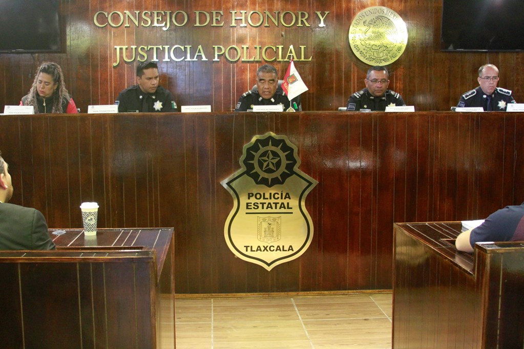 Sanciona Consejo De Honor Y Justicia A 11 Policías De Tlaxcala - Cuarto ...