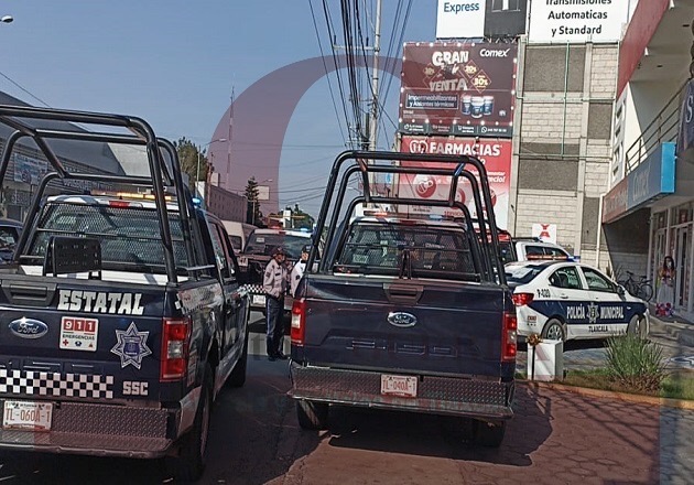 A mano armada, asaltan tienda de pinturas, en la Ocotlán-Chiautempan -  Cuarto de Guerra Tlaxcala