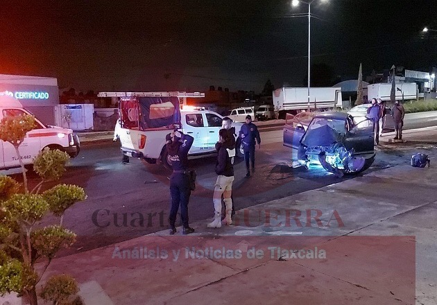 Sobrevive Tras Fuerte Accidente Automovilístico En Yauhquemehcan Cuarto De Guerra Tlaxcala 6832