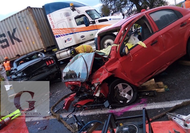 Choque Entre Dos Vehículos Deja Tres Muertos En La Amozoc-Perote, A La ...