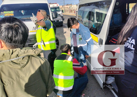 Choque De Camionetas De Transporte Público Deja Varios Lesionados En ...