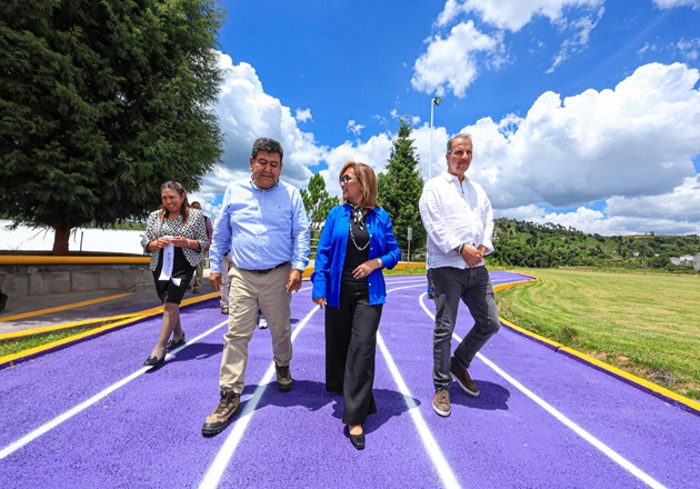 Entrega gobernadora obras de diferentes rubros en el municipio de San Juan Huactzinco