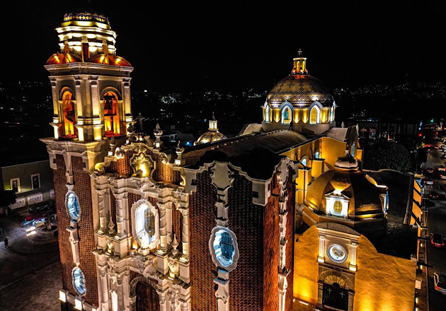 Inaugura gobernadora iluminación arquitectónica de la parroquia de San José