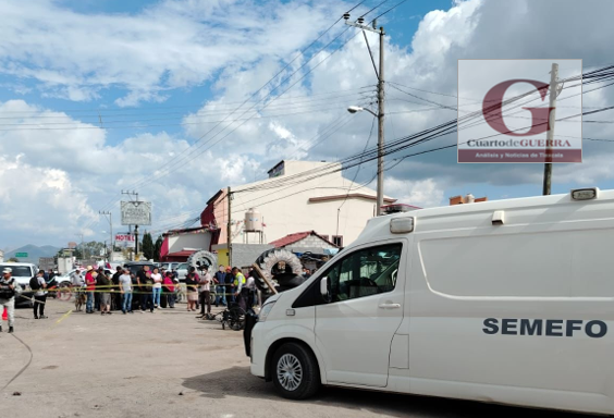 Balean y matan a un hombre en una talachería que almacenaba 'huachicol', en Calpulalpan