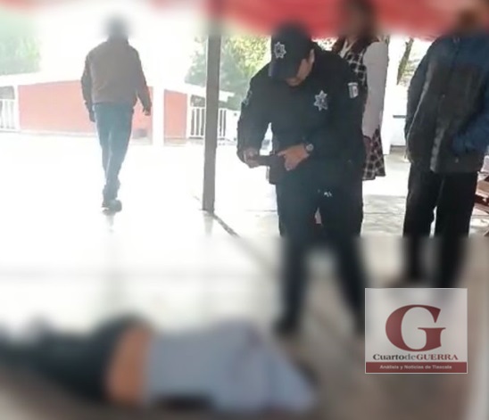 Asesinan a un hombre en primaria de Santa María Moyotzingo; una maestra resulta herida