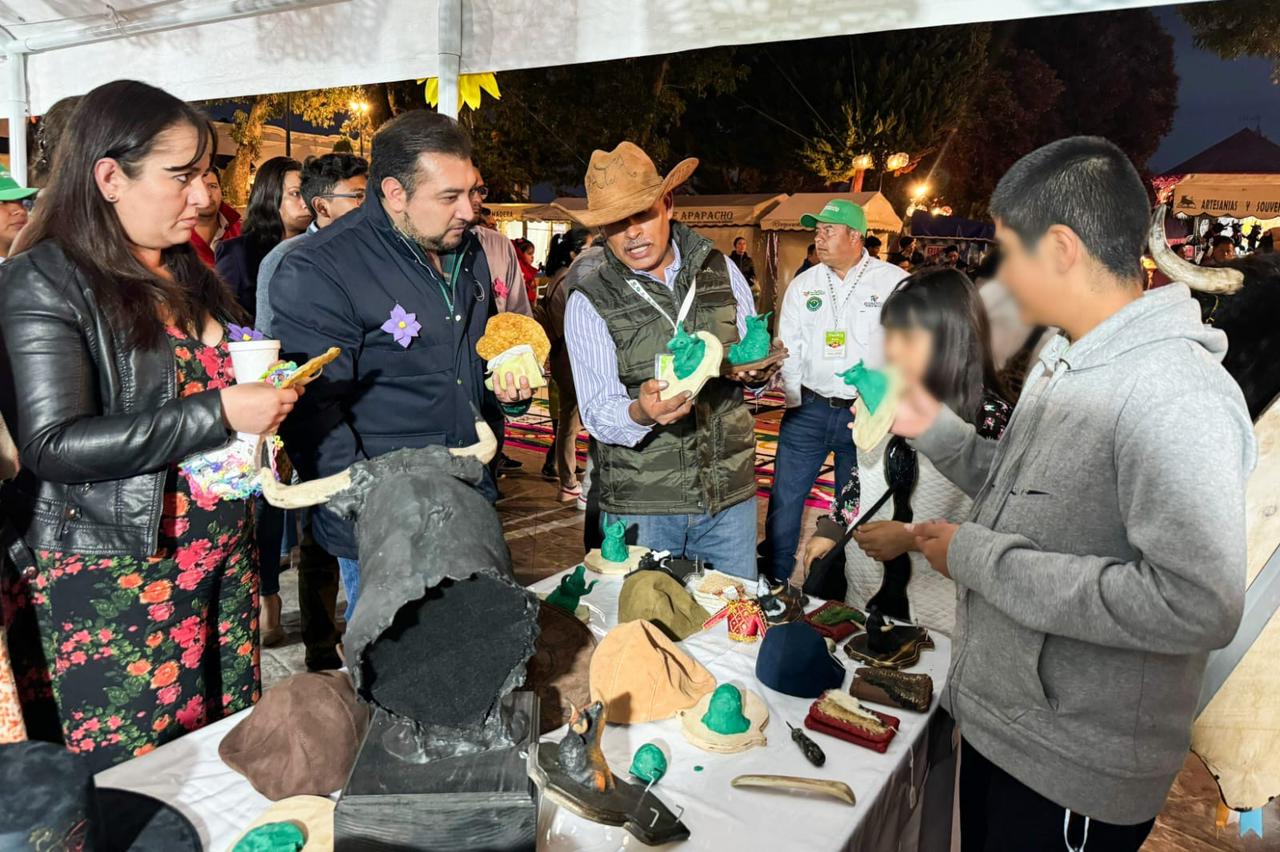 Éxito total en el primer tianguis turístico comunitario 'Por amor a Huamantla'