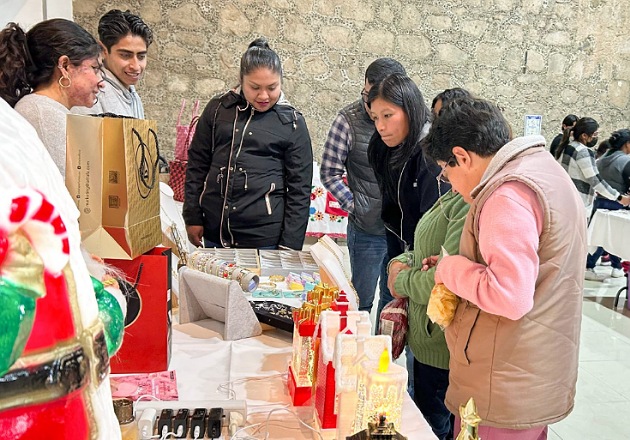 Concluye con éxito segundo Bazar Navideño de la Aldea Mágica 2024 en Huamantla