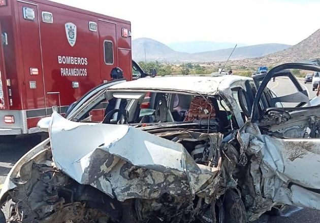 Magistrado tlaxcalteca fallece en accidente vehicular en Oaxaca