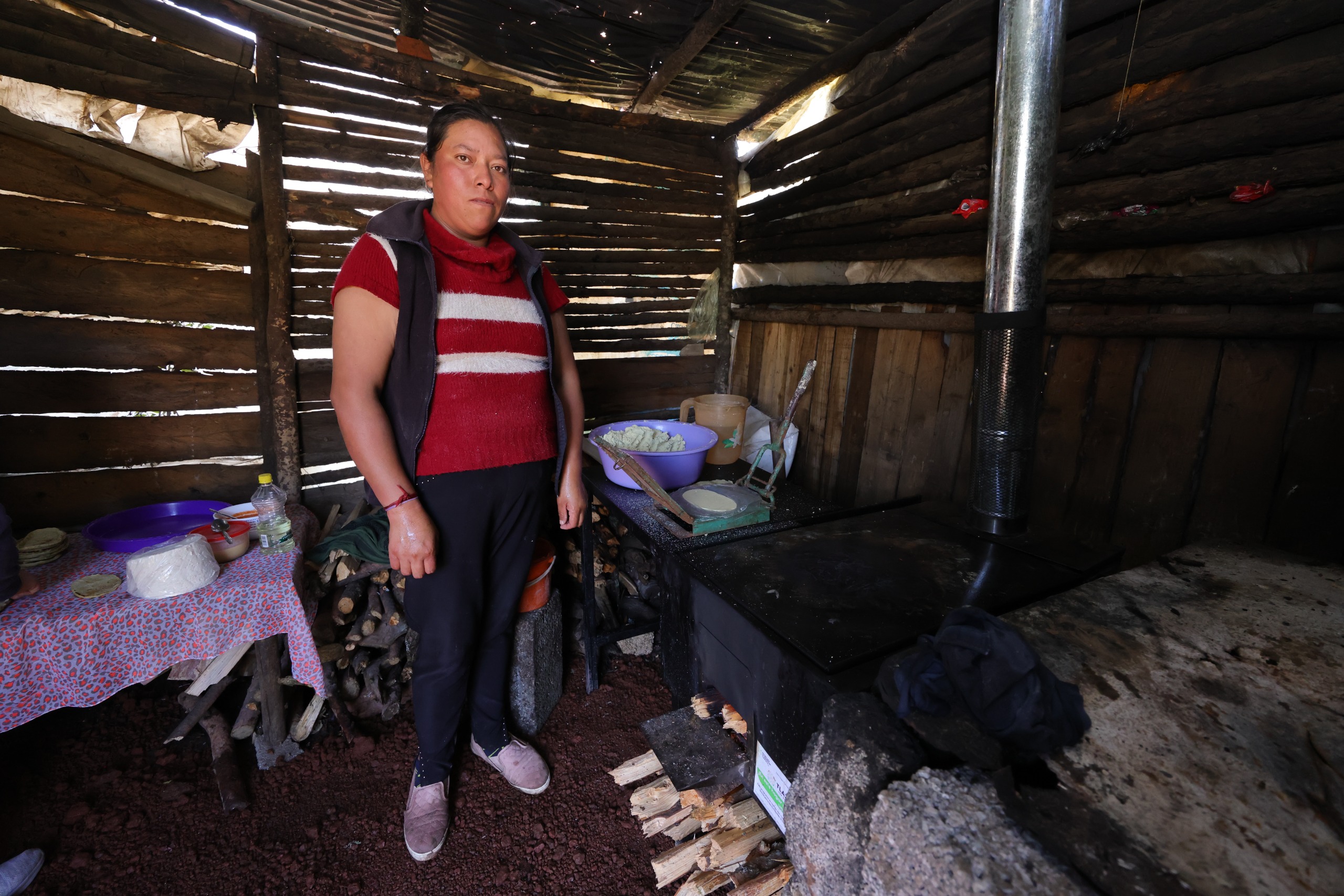 Programa de estufas ahorradoras de leña mejoran calidad de vida