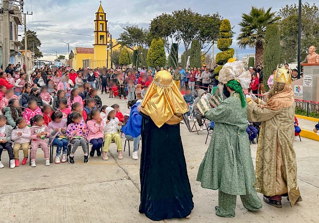 La magia de los Reyes Magos llegará a las 39 comunidades de Huamantla; a la caravana se unirá Chava Santos