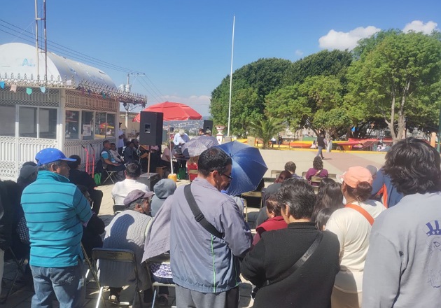 Vecinos de Ocotlán ratifican su apoyo al presidente de comunidad Julio Buendía