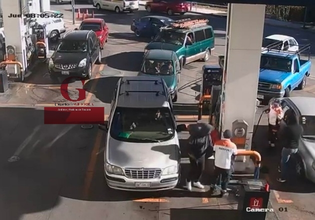 Roban gasolinera en Chiautempan con violencia; se llevan dinero y cosas de valor