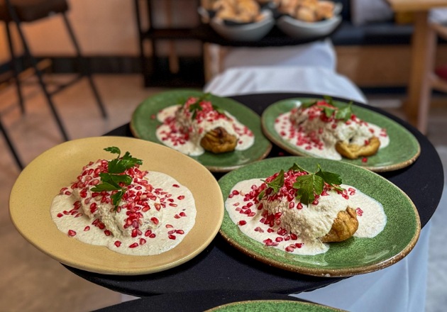 ¡Inicia la temporada de chiles en nogada en ALIERE, cocina de origen!