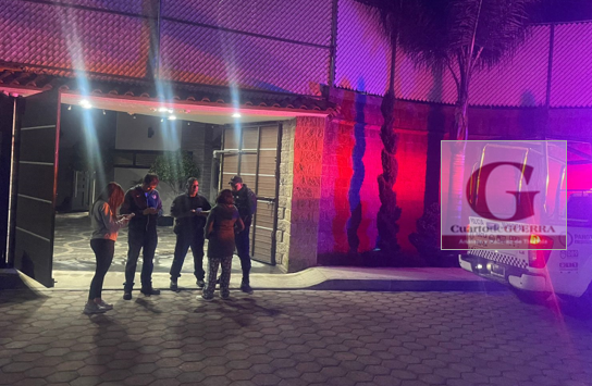Violento asalto a casa en Panotla: Atan a familia, roban vehículos y hasta dólares