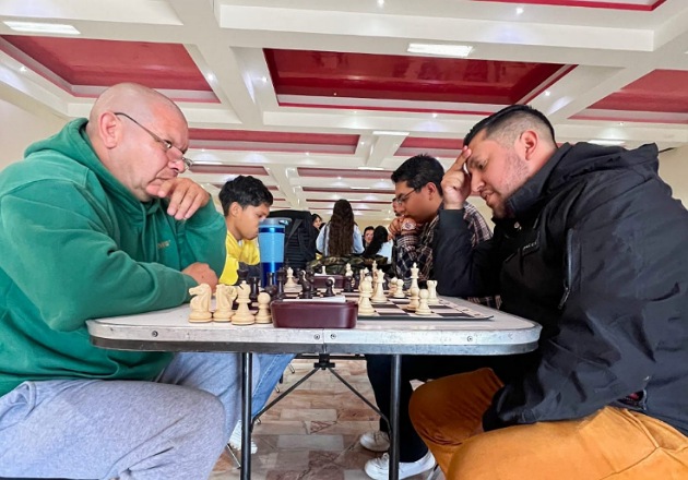 Con todo el respaldo del presidente Alfonso Sánchez García arranca Magno Torneo de Ajedrez