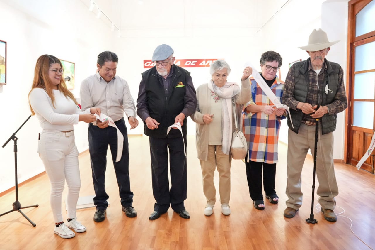 Con la inauguración de la exposición 'Haciendas de Tlaxcala' el Gobernador capitalino promueve el arte y la cultura