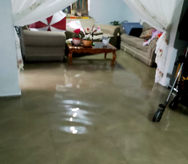 Protección Civil de Chiautempan atiende reportes ciudadanos tras fuerte lluvia