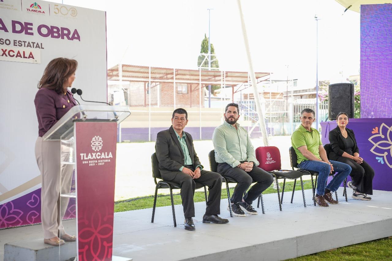 Acompaña Alfonso Sánchez García a gobernadora a entrega de rehabilitación de la Unidad Deportiva de Ixtulco