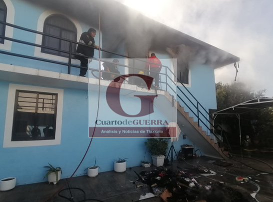 Incendio consume bodega en Contla; corto circuito, la posible causa