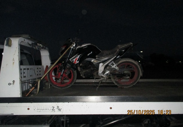 Asegura la Dirección de Seguridad Pública motocicleta con reporte de robo en Huamantla
