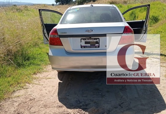 Agresión con disparos en Calpulalpan termina con vehículo abandonado y aseguramiento de equipo balístico