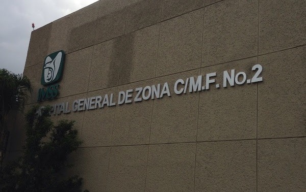 Niegan atención a balaceado en Clínica 2 del IMSS Apizaco; familia rescata al herido entre amenazas