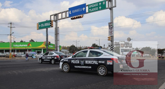 Se mantiene bloqueo en Tlaxcala–Apizaco: Habitantes dialogan con autoridades por construcción de obra en barranca
