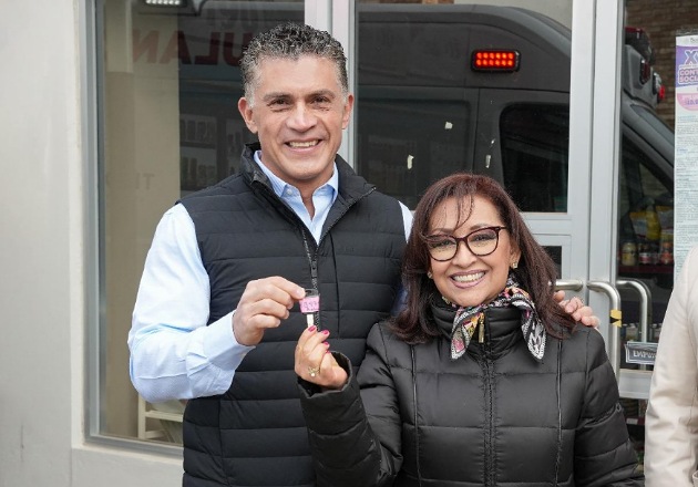 Adquiere Alfonso Sánchez García ambulancia nueva para la capital a través del programa ‘Peso a Peso’