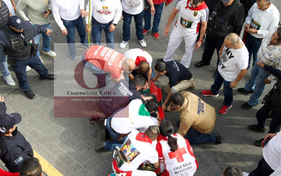 Un lesionado en el Tercer Encierro estilo Pamplona en Huamantla