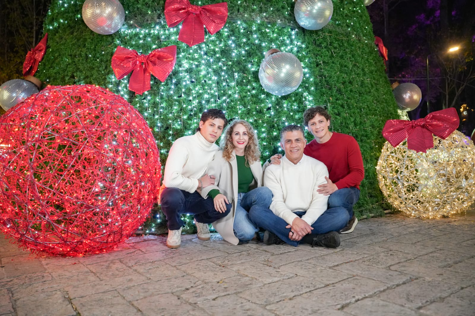 Con mensaje de esperanza, Alfonso Sánchez García da la bienvenida al 2026 en la capital de Tlaxcala