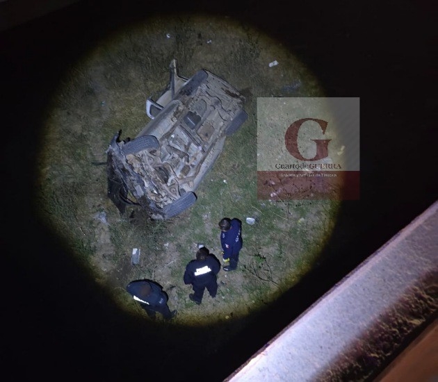 Trágica madrugada en la Vía Corta: Joven muere tras caer a barranca en Quilehtla