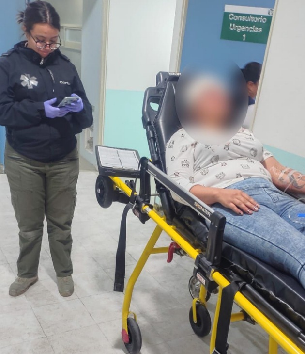 Oportuna atención a mujer lesionada tras riña en Ignacio Zaragoza