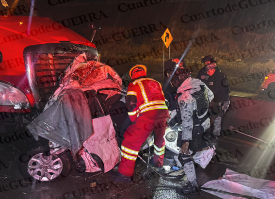 Dos accidentes casi simultáneos dejan múltiples heridos y un prensado, en el Arco Norte