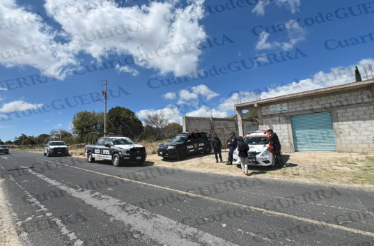 ¡Escena de terror en Atltzayanca! Hallan restos humanos en patio de una vivienda; mascota devoraba una mano