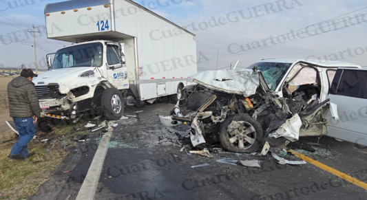 ¡Caos sobre caos! Choque múltiple deja cuatro lesionados y colapsa la México-Veracruz en Calpulalpan