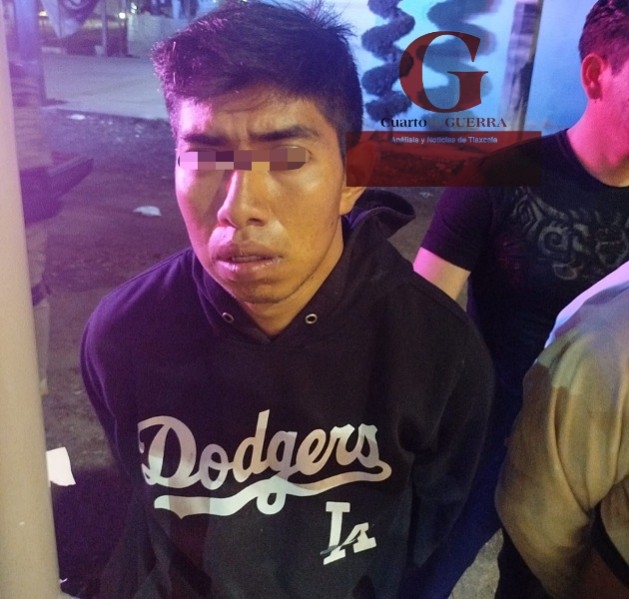 Guardia Nacional captura a dos sujetos tras asaltar un Oxxo en San Pablo del Monte