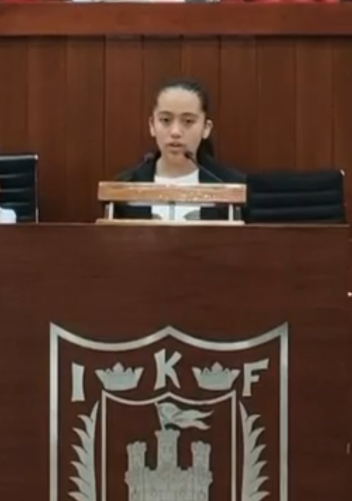 Destaca participación de Frida Victoria Flores Rodríguez en Congreso; pone en alto el nombre de Huamantla