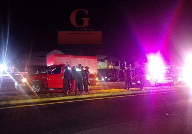 Hurtan camioneta en Calpulalpan pero se les apaga a los pocos metros por dispositivo antirrobo