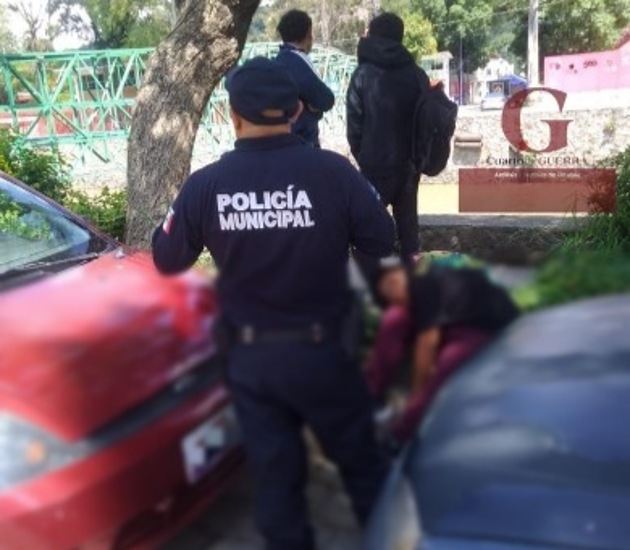 Arrestan a estudiante del CBTis; familia acusa extorsión  de Policía de Totolac