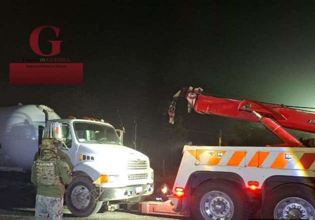 ¡Golpe al 'huachigas' en Nanacamilpa! Aseguran dos pipas con más de 40 mil litros de combustible