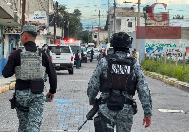 Balean a chofer de combi tras 'cazar' a delincuente que intentó asaltar a pasajeros en Amaxac