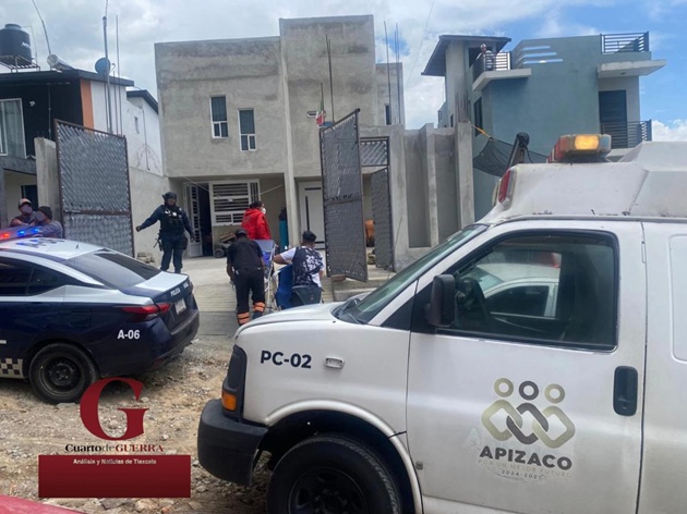 Rescatan a dos pintores intoxicados dentro de una cisterna en Apizaco